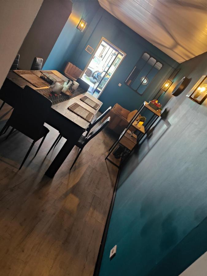 Logement Privatif Avec Jacuzzi Apartman Bergues Kültér fotó
