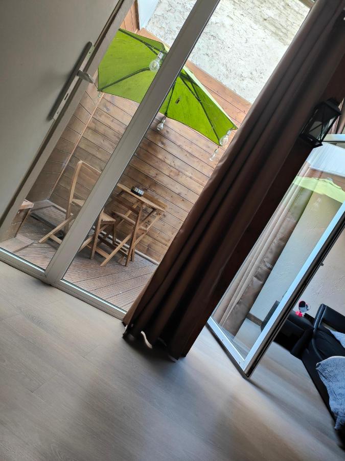 Logement Privatif Avec Jacuzzi Apartman Bergues Kültér fotó